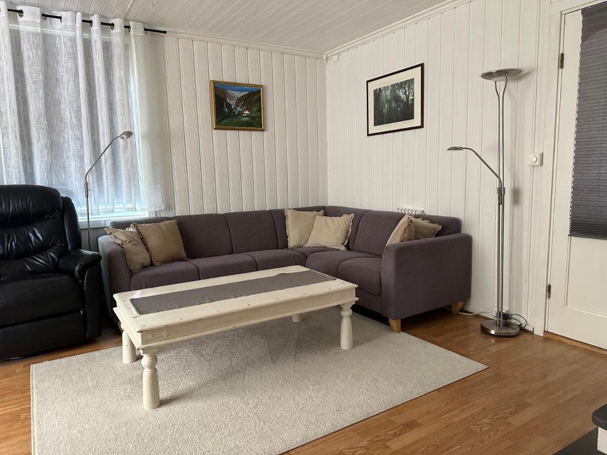 Oslo House, Nedre Kjellerstuvei, First Floor, Twin Room Lillestrom Luaran gambar