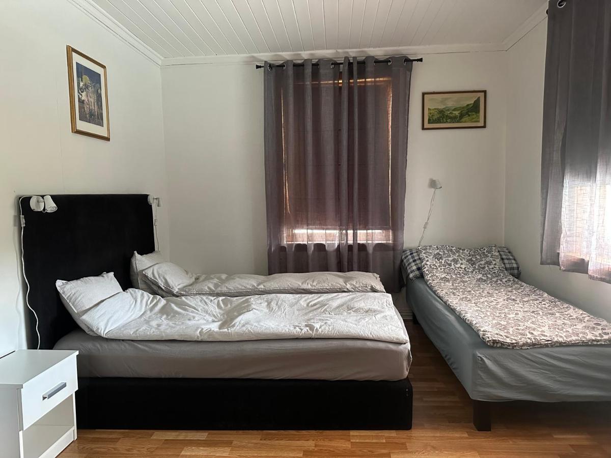 Oslo House, Nedre Kjellerstuvei, First Floor, Twin Room Lillestrom Luaran gambar