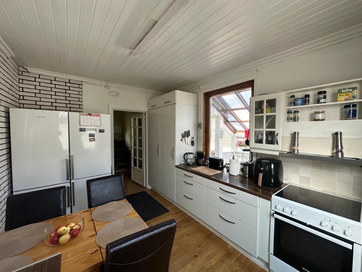 Oslo House, Nedre Kjellerstuvei, First Floor, Twin Room Lillestrom Luaran gambar